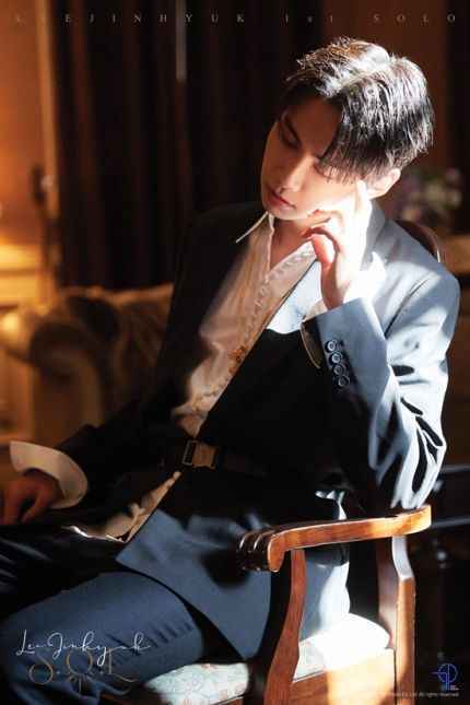 华丽与清新共同体 李鎭赫SOLO主打歌首波Teaser公开