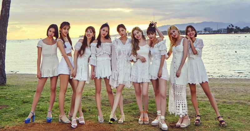 TWICE预计在9月底带著新专辑回归！Mina是否参与回归？JYP回应：「以恢复健康为优先！」