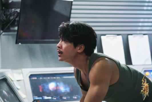 《幻乐之城》李沁另类视角新挑战 杜淳震撼打造外太空奇遇记