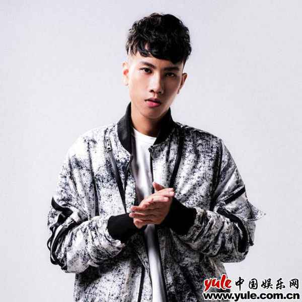 徐梦圆与知名电音厂牌Monstercat首度合作 打造超燃单曲《Saviour》