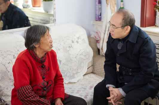 《我们在行动》助力满族村落脱贫进行中 东方卫视传达精神扶贫重大意义