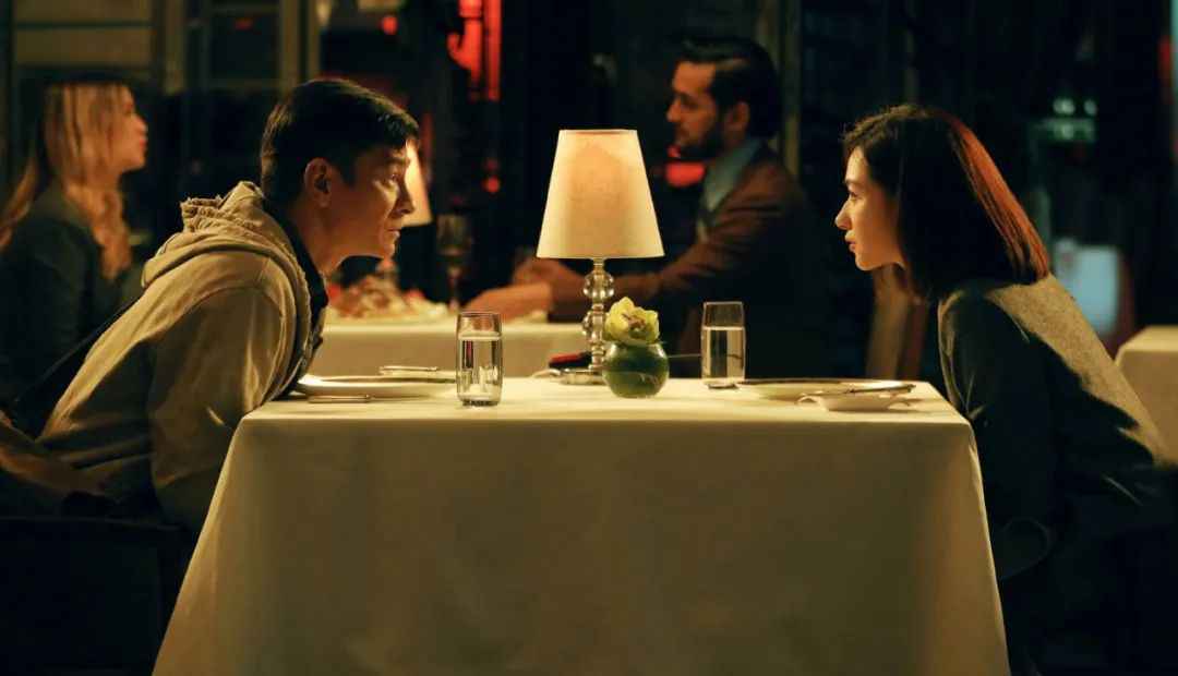 《人潮汹涌》票房破4亿,刘德华已经尽力,奈何同期对手太耀眼!