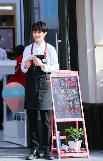 《心动的味道·厨语》全员高能逆袭 SNH48孙芮成店长 尽职何楷成蔡海鹏获赞