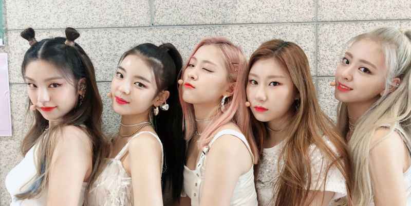 不愧是最强新人！ITZY 本次回归已累积 12 座奖杯