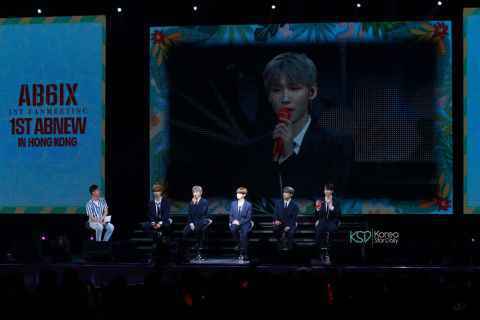 AB6IX首个亚巡见面会香港站 尽诉生活趣事