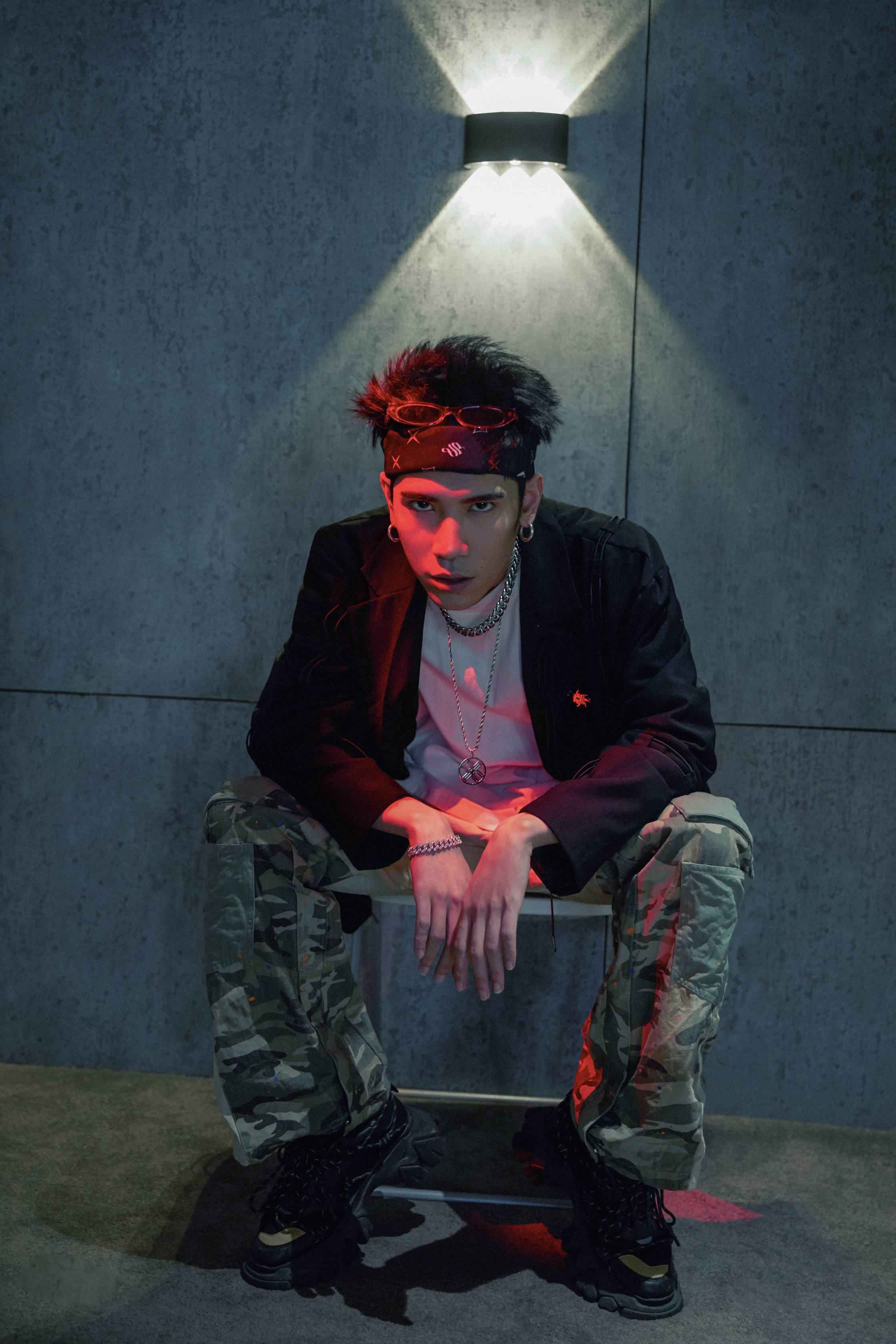 2-DO新作《大可不必》今日上线 下班了 今天莫忘记扭!