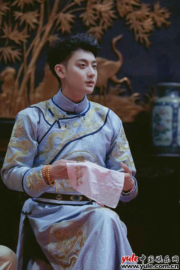 图九 黄子韬音乐节首秀青岛开唱 晚会综艺热度爆表掀夏日狂欢