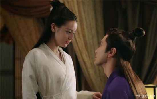 《枕上书》凤九是什么时候怀上白滚滚的?