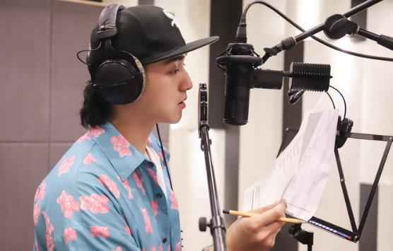 夏恒新歌《去爱》上线 新风格尝试情绪音乐电影式表达