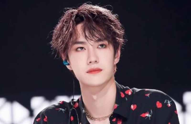 王一博日本综艺比赛输不起？对导演发脾气，官方发文回应