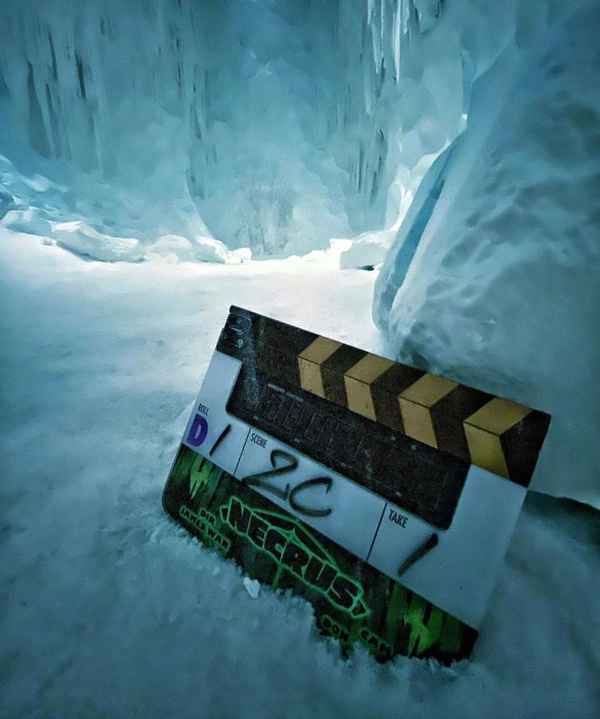 001Y2vtxly1gryh046m46j60nq0sgjud02 《海王2》《疾速追杀4》《利刃出鞘2》三部好莱坞大片同步开机拍摄!