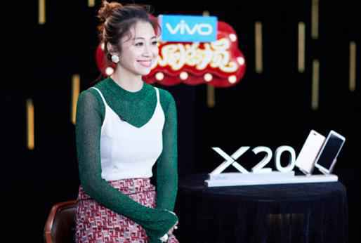 《喜剧总动员2》韩云云化身“舞娘” 全新搭档大秀才华