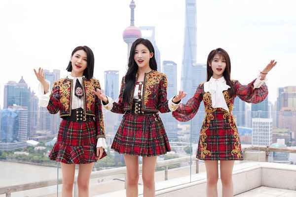 SNH48携手彩虹合唱团唱响《红星歌》 庆祝建党百年华诞