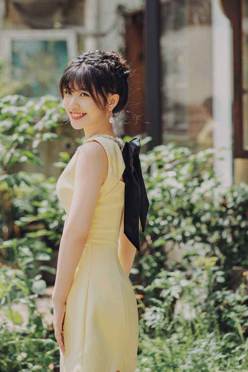 赖美云以歌声为建党百年献礼 唱响红色经典展青年力量