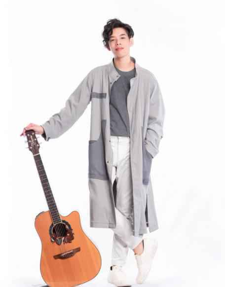 卢子杰新作《54》上线 摇滚嘶吼唱腔展现音乐实力