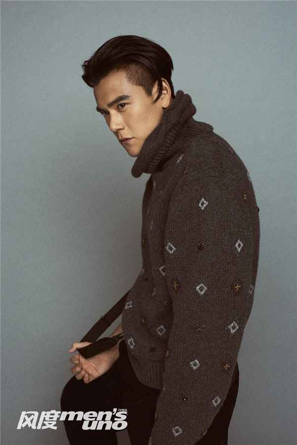 彭于晏迷之角度依然帅 上演“全身杀”