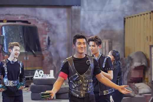 《勇敢的世界》上演“才艺比拼”，素人解读“勇敢”真谛