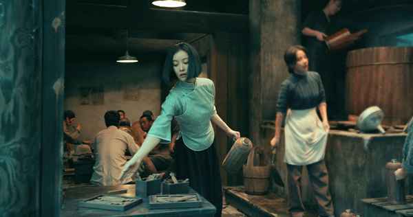 周票房5.36亿《1921》票房破3亿 《中国医生》《佣之城》本周上映