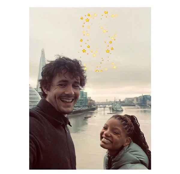 迪士尼真人版《小美人鱼》电影杀青 爱丽儿扮演者晒片场照