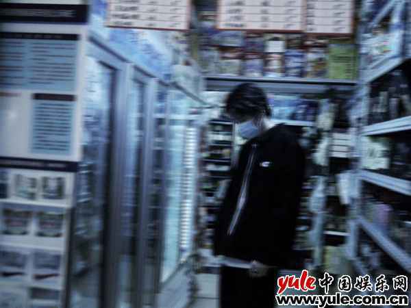 宣传照2 刘思鉴最新单曲《一天都不想呆了!》上线 细腻声线独特魅力