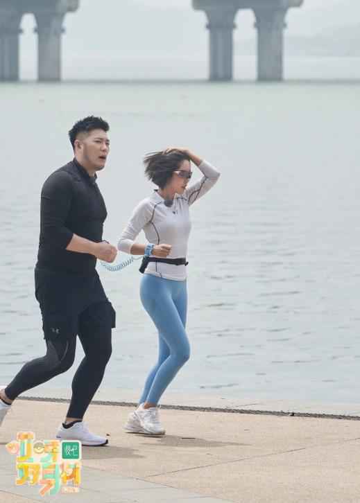 赵奕欢加盟《哎呀好身材》 与男友相处模式引争议