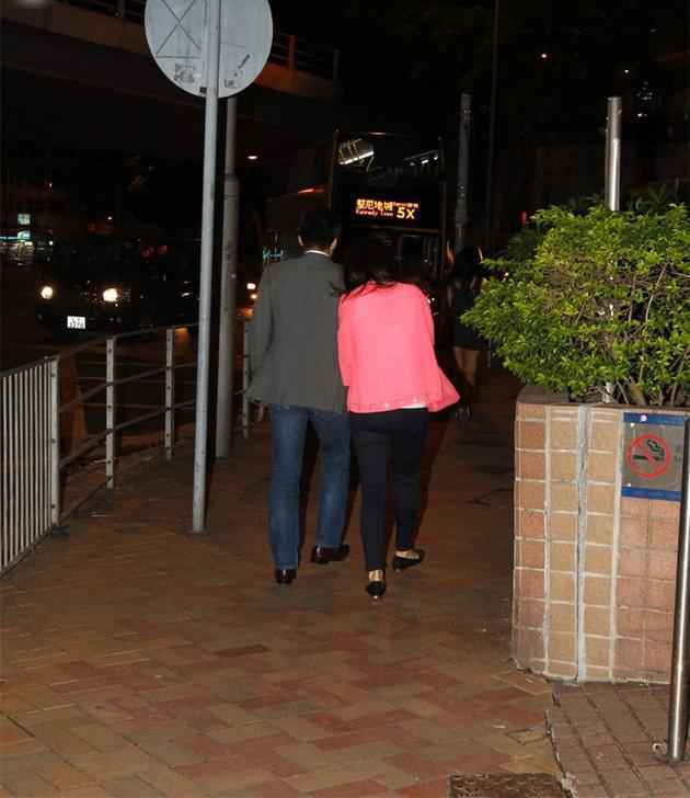 郭晶晶与迷弟霍启刚二胎宝来了 本月生