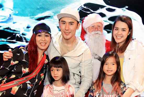 张伦硕钟丽缇夫妇开启星梦邮轮蜜月之旅