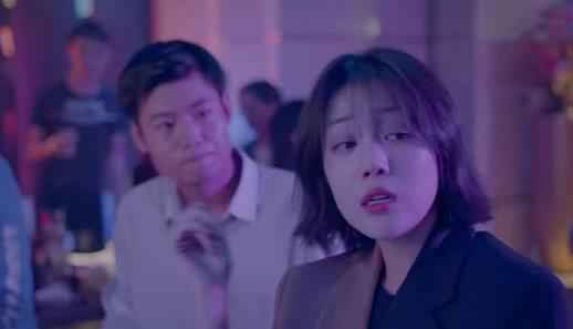 《我的邻居长不大》除了甜宠姐弟恋,还是大龄职场女性真实写照