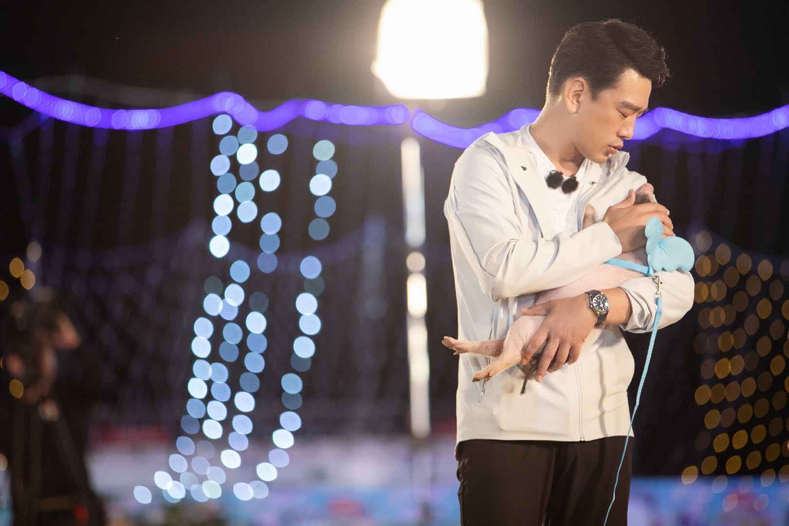 王耀庆《元气满满的哥哥》本周收官 交响乐剧《培尔·金特》即将开演