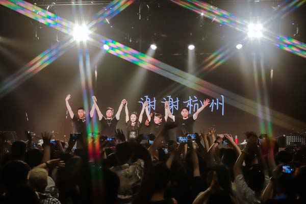 丁当《当我们再一起》livehouse巡演大获好评，二巡“宠粉之行”霸气加演15城