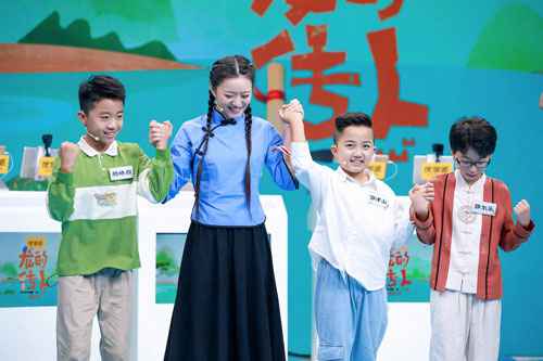 《龙的传人4》：诗词冠军陈更打爆题库，汉字冠军刘虎贲飞花令首秀震惊众人！