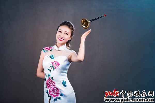 唢呐唯一“双料金奖”演奏家张倩渊新专发行 奏响经典《金色年代》