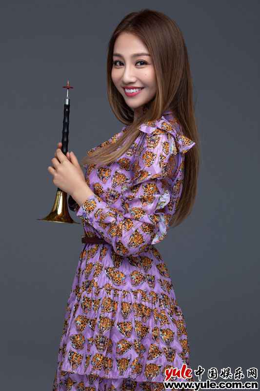 唢呐唯一“双料金奖”演奏家张倩渊新专发行 奏响经典《金色年代》