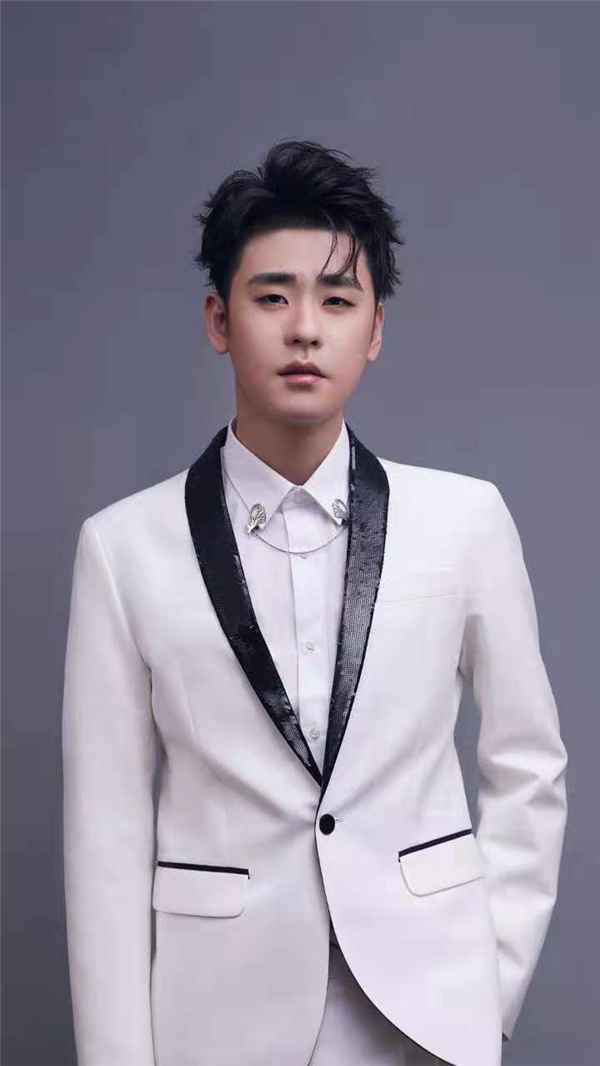 酷狗粉丝说推出惊喜策划 张云雷演唱会门票太诱人！