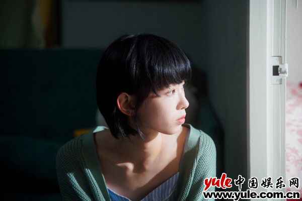 李靖筠全新单曲《差⼀些什么?》温情上线 触碰爱情世界中的矛盾区域