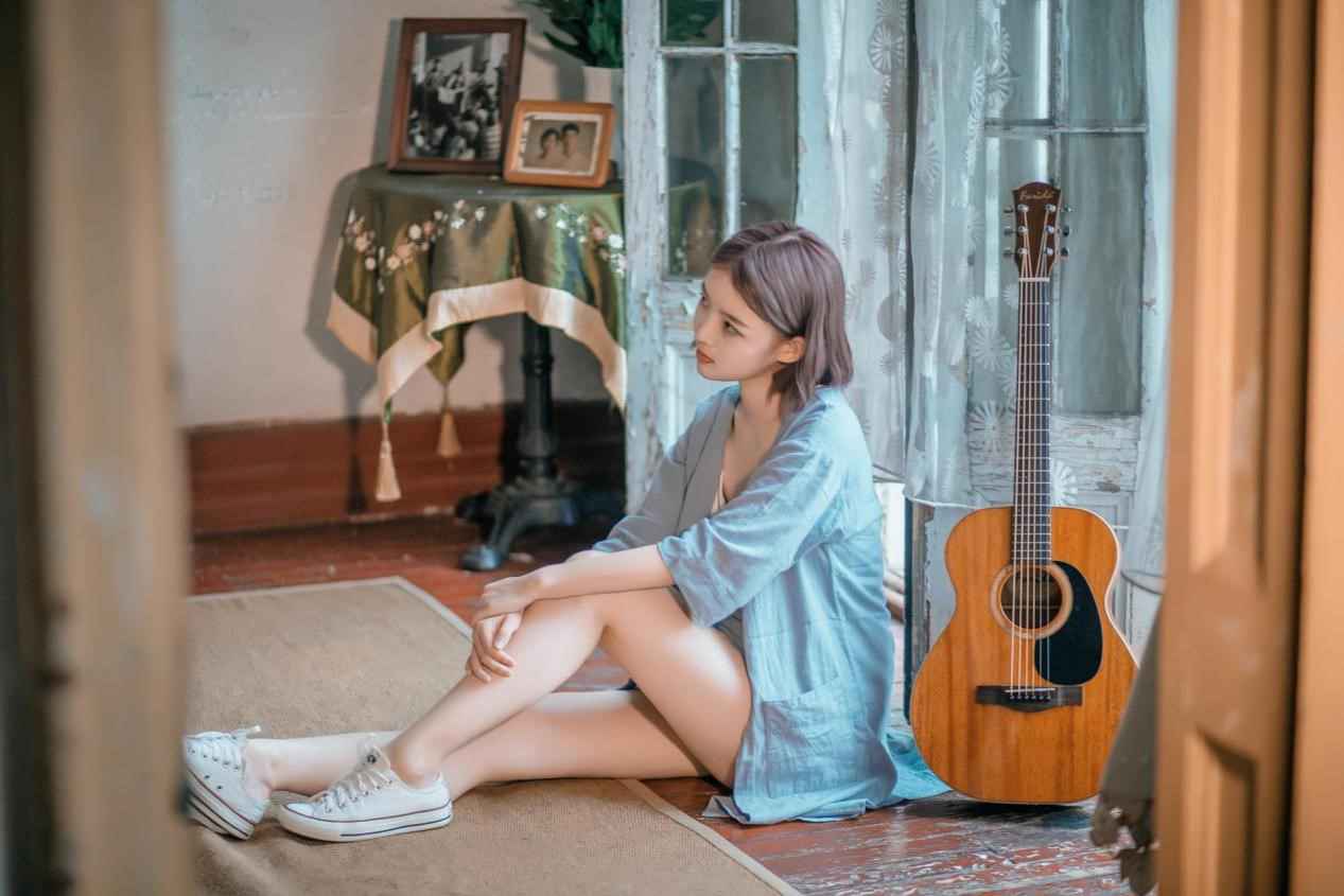 尹晨签约好听音乐，玫瑰般的青春即将多彩绽放