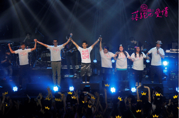 “舒淇这次完全属于我”任贤齐做客繁星直播表真情