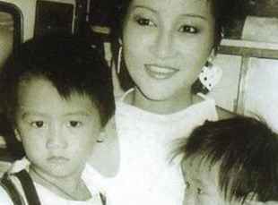 谢霆锋13岁恋爱史:初恋就被劈腿