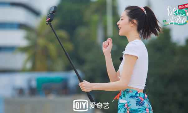 《夏日冲浪店》经营遇难题 黄轩韩东君经营观不同起“冲突”