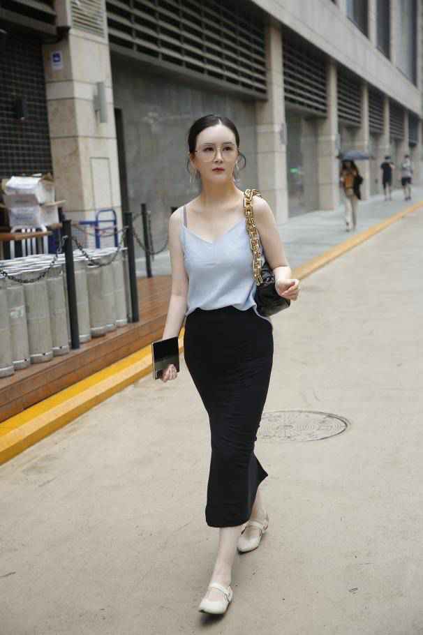 清新盛夏 刘竞目若朗星定格质感生活