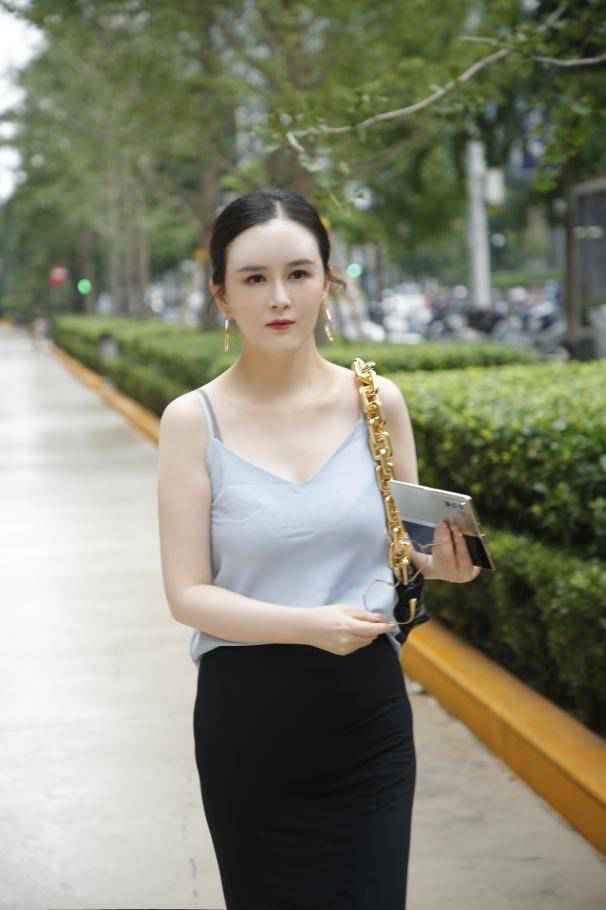 清新盛夏 刘竞目若朗星定格质感生活