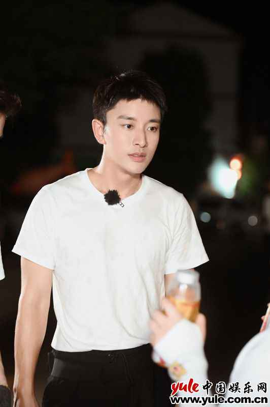 《极限挑战宝藏行》秦昊王彦霖寻找武夷岩茶 贾乃亮传授经验金句频出