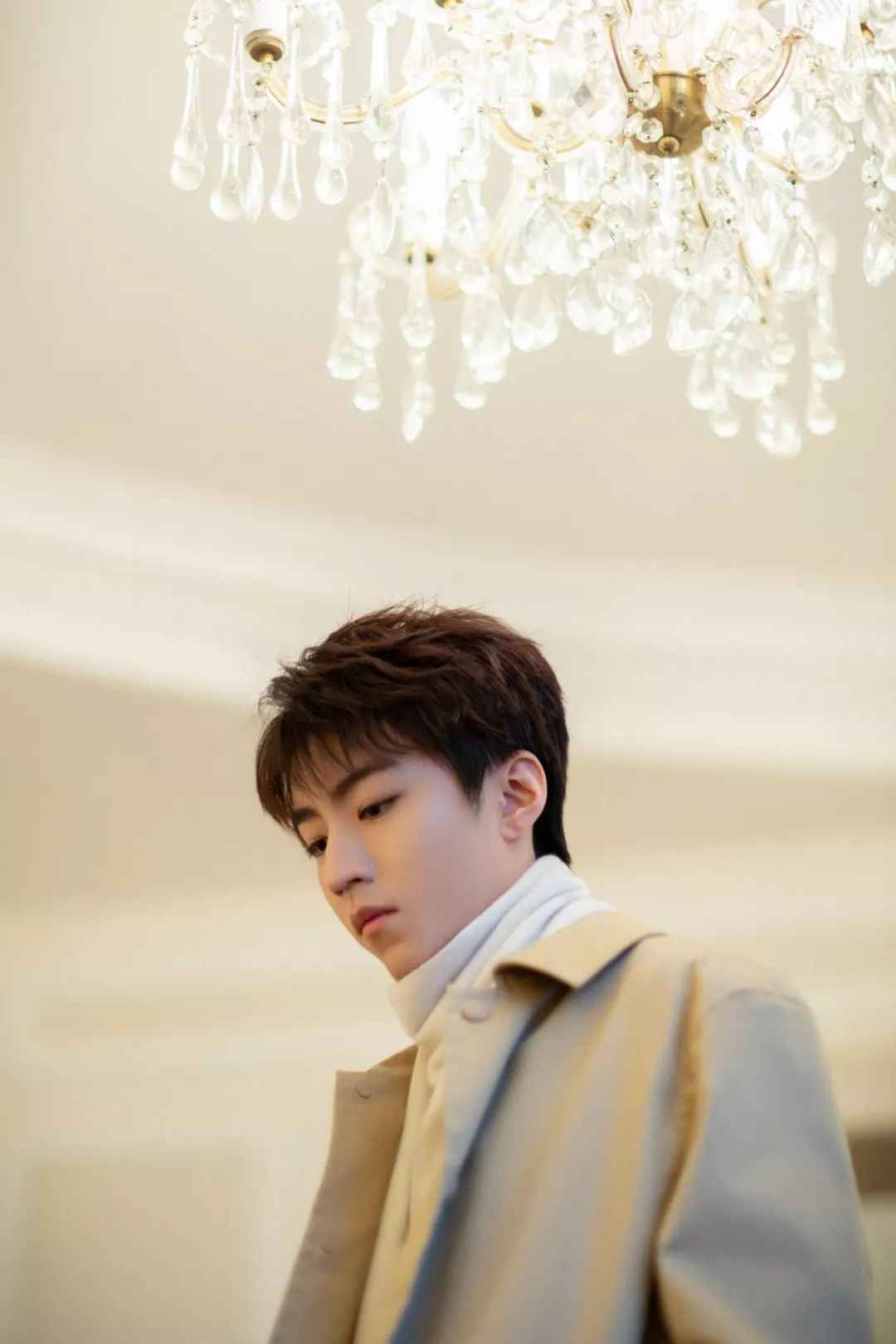 王俊凯空降18首歌曲！占据飙升榜前30，前三首厉害了！