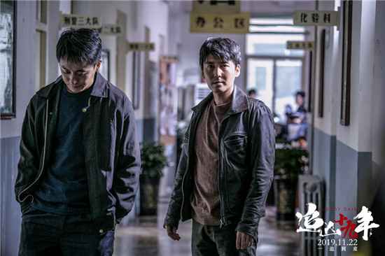 张远唱《少年壮志不言愁》一秒泪目