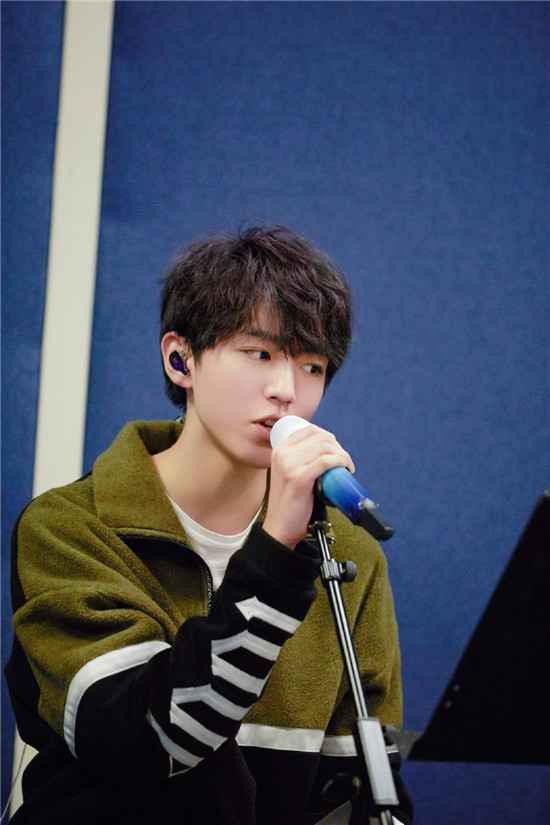 王俊凯演唱会宣传片首发，排练期间发生哪些趣事？