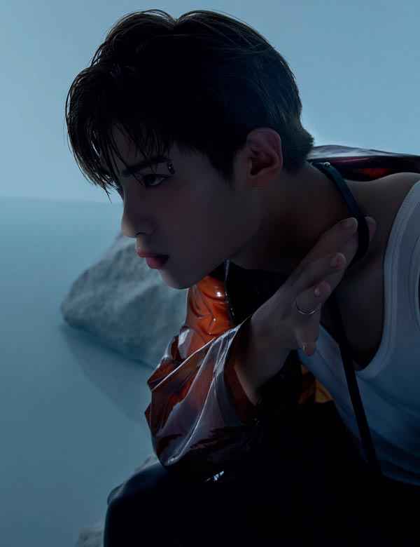 黄明昊 | 十九岁 不设限