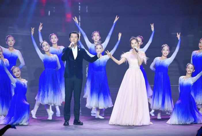 伊丽媛：有一种魅力，其实就是刻在骨子里的修养