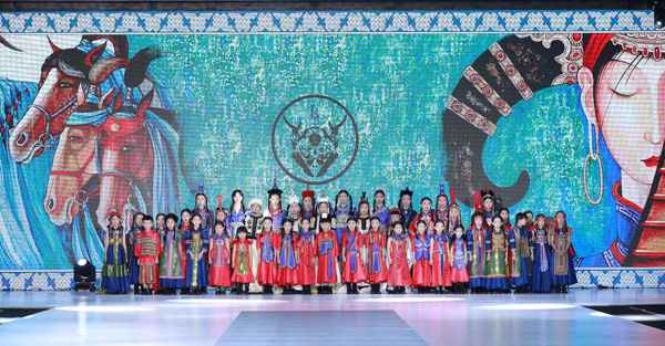 童星璀璨，梦逐华夏——中国童模网高奢大秀|21周年星耀盛典圆满收官