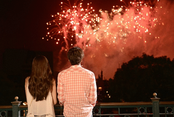 熊黛林李光洙香港迪士尼乐园甜蜜约会