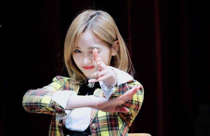 《横冲直撞20岁》揭秘吴宣仪的小秘密，年少离家心酸奋斗史